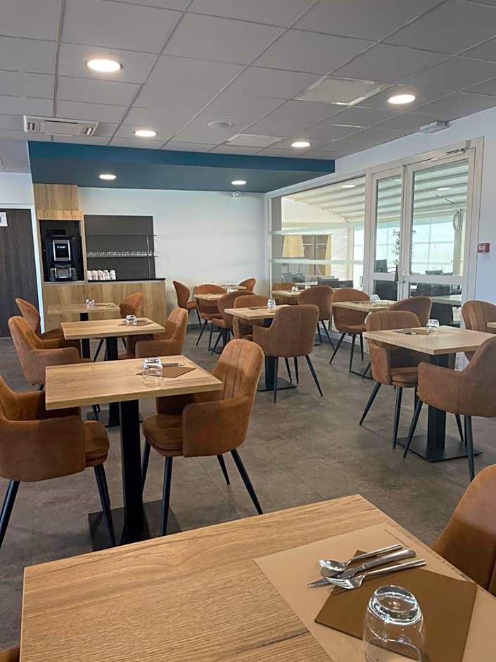 Kyriad Prestige Montpellier Ouest - Croix D'argent