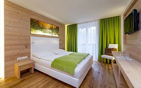 Paradies Pure Mountain Resort