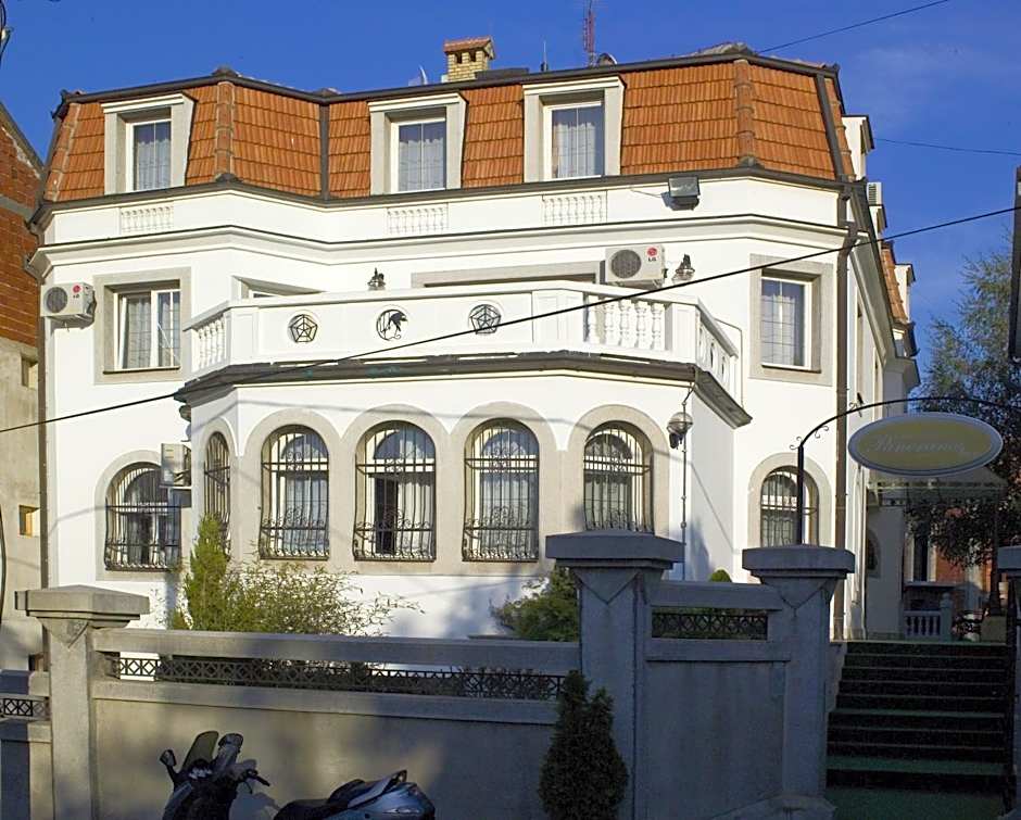 Garni Hotel Panorama Lux