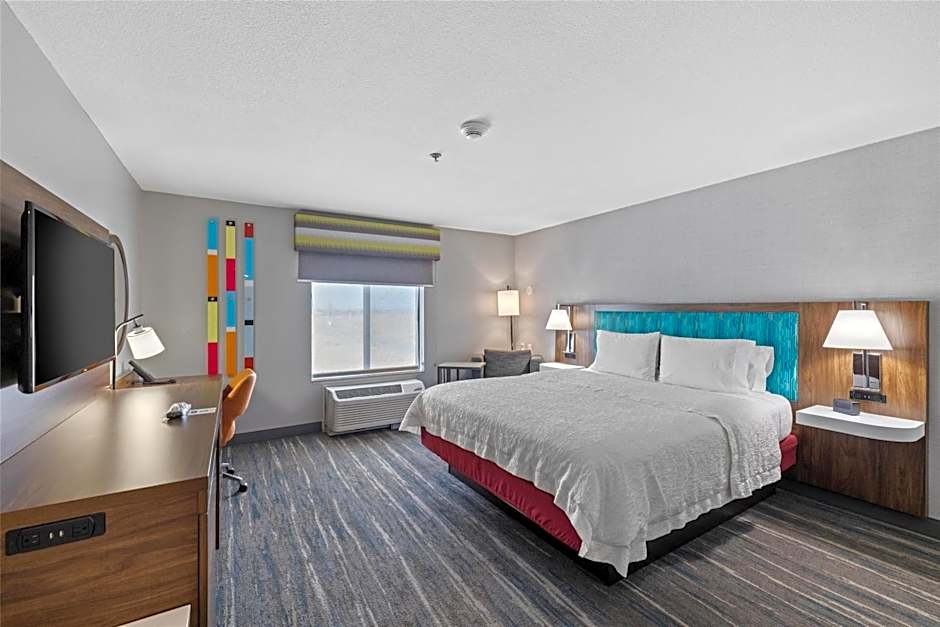 Hampton Inn By Hilton And Suites Madera