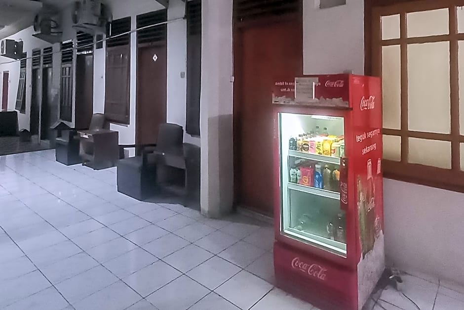 Hotel Malang near Alun Alun Malang RedPartner