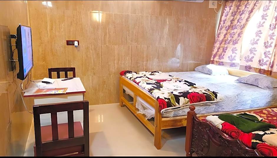 Rajalakshmi Guest House