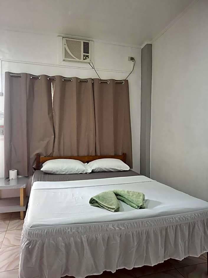 Mandurah's Inn, Malapascua