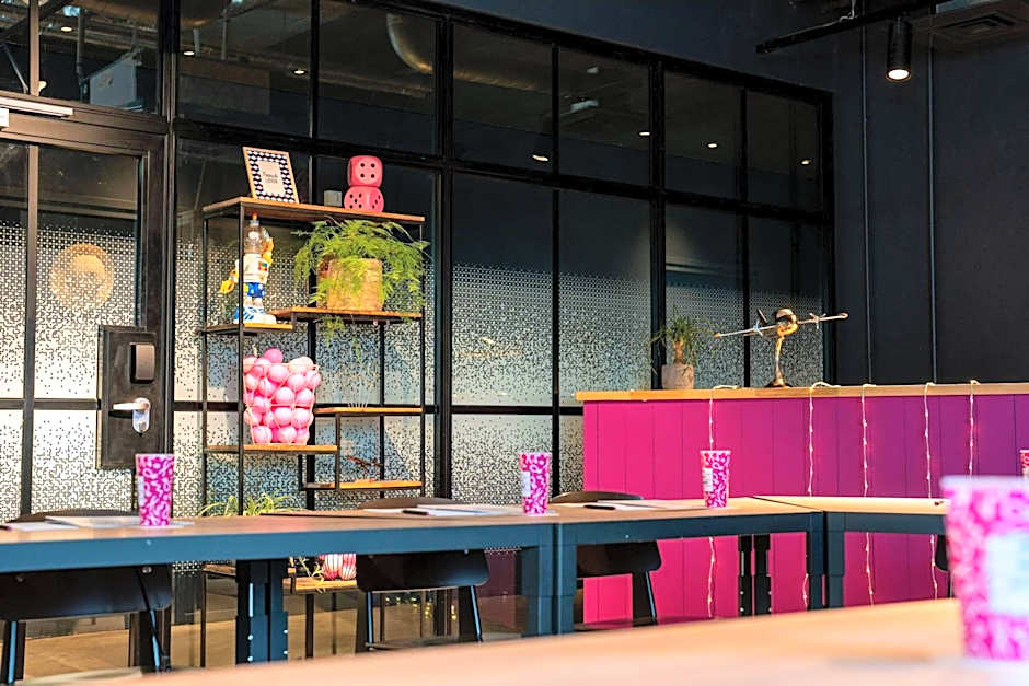 Moxy Paris Charles de Gaulle Airport
