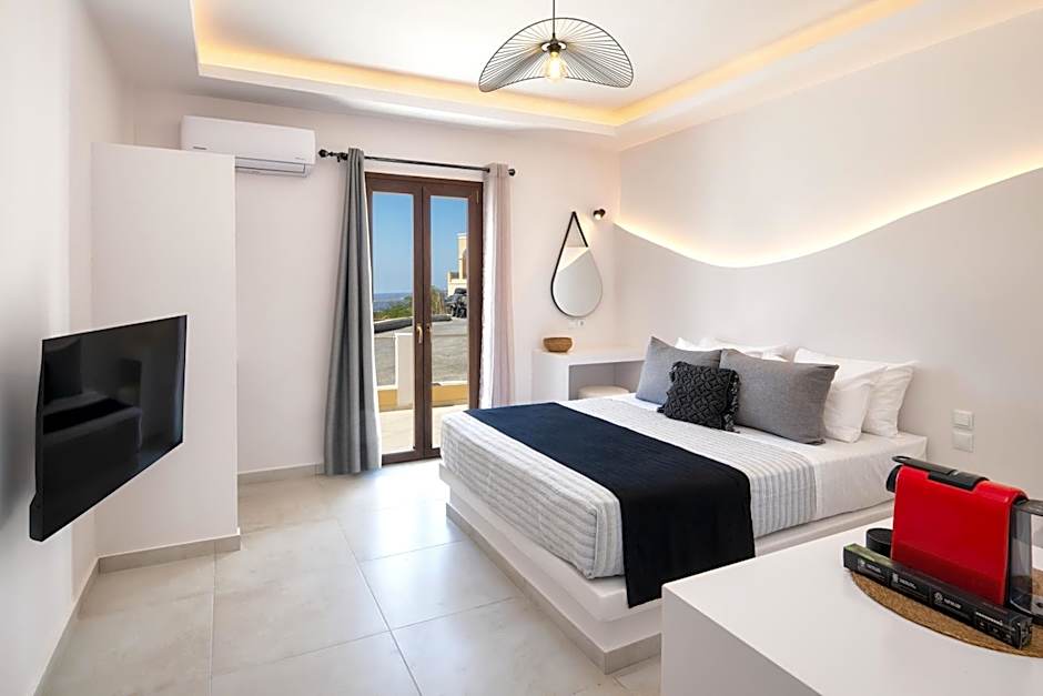 Santorinn Suites Fira