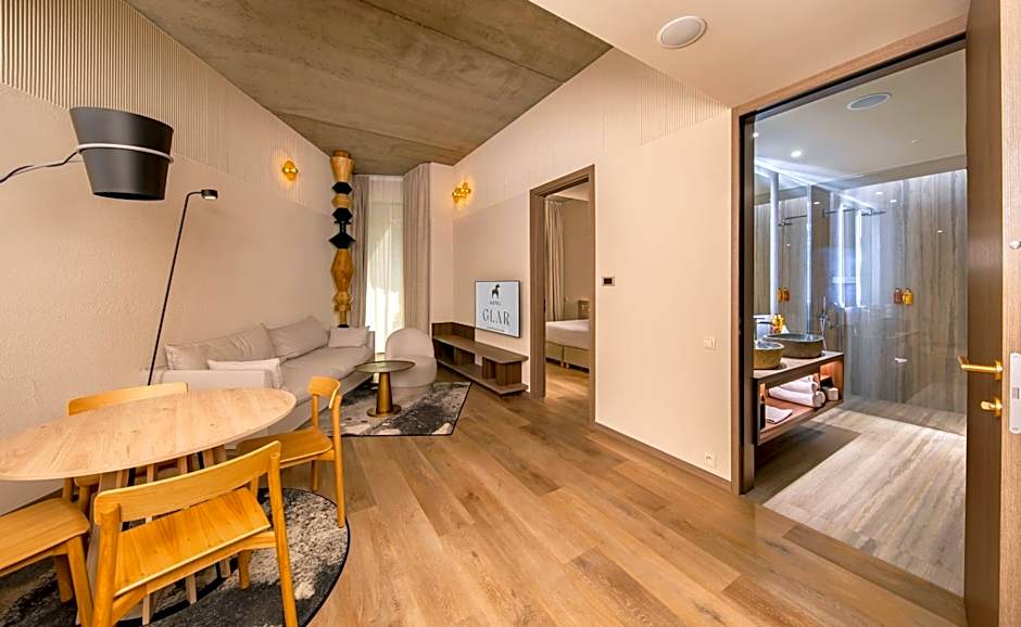 Hotel GLAR Conference & SPA