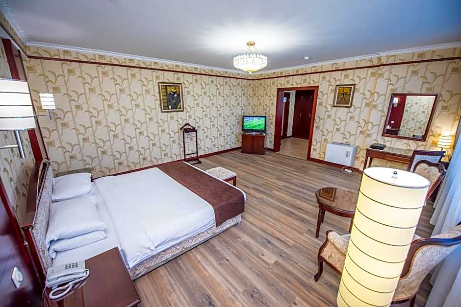 Photo 1 of 22 of 1 Bedroom Suite