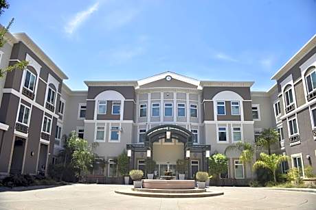 Holiday Inn Express Windsor Sonoma Wine Country By IHG