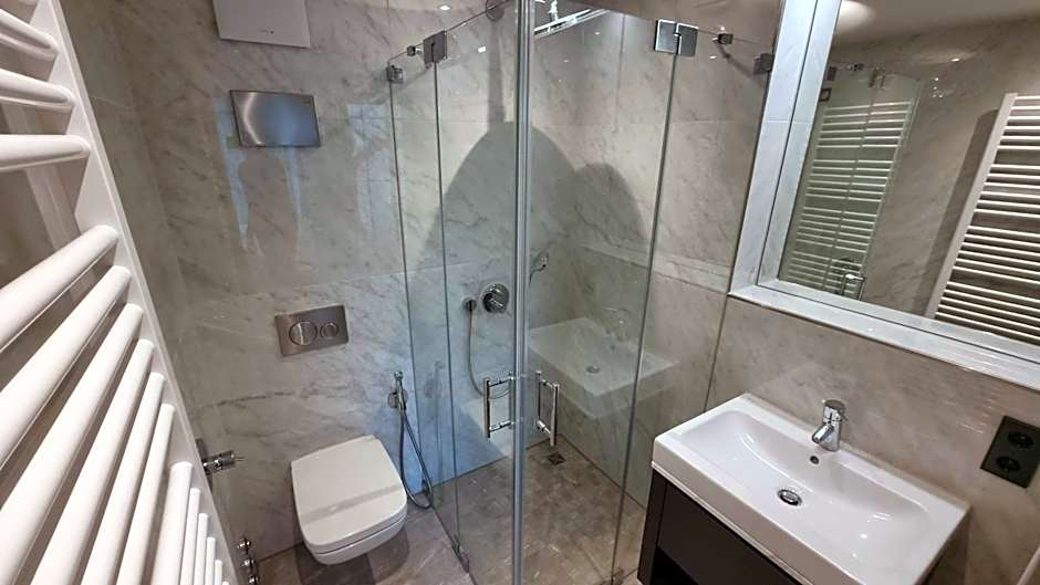 Fourty Three Luxury Serviced Apartments