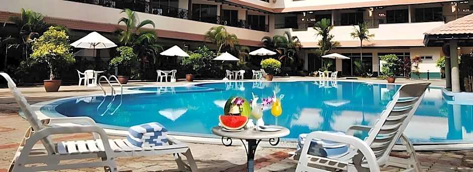 The Qamar Paka Resort