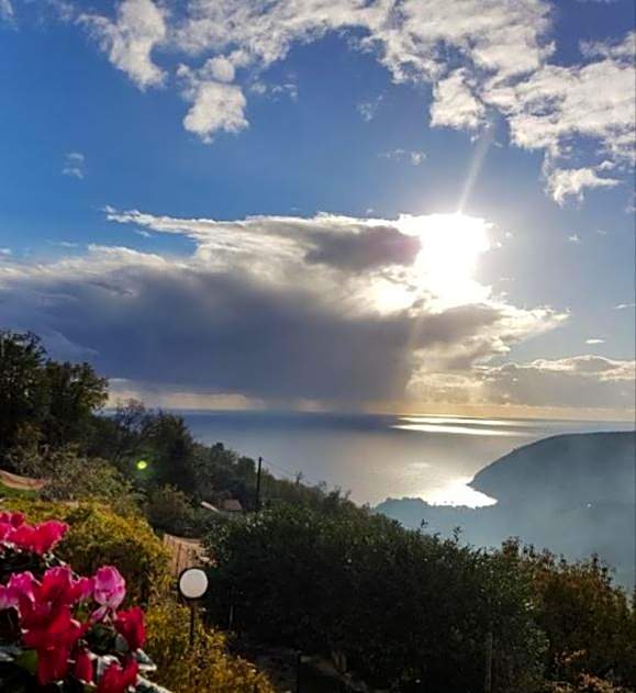 Deluxe, Sea View — 5 fotoğraftan 1. fotoğraf