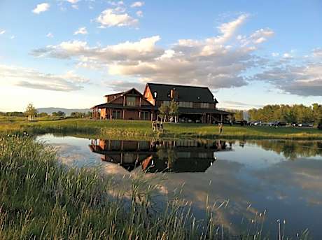 Gallatin River Lodge