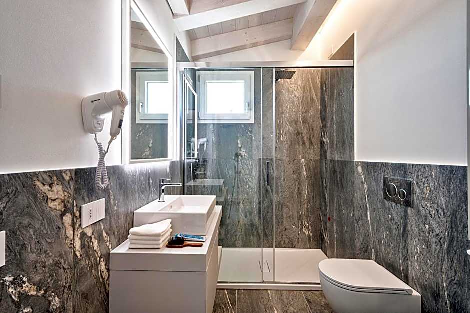 Albamarina Residence