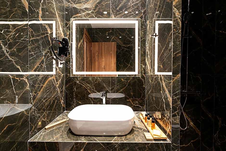 FLOARA DI MUNTE Forest Luxury Suites