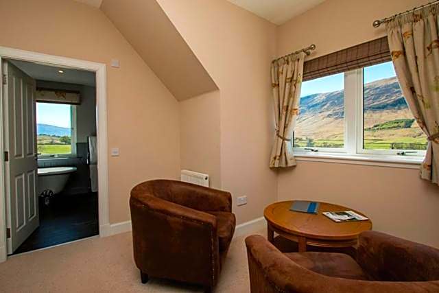 Glen Clova Hotel & Luxury Lodges