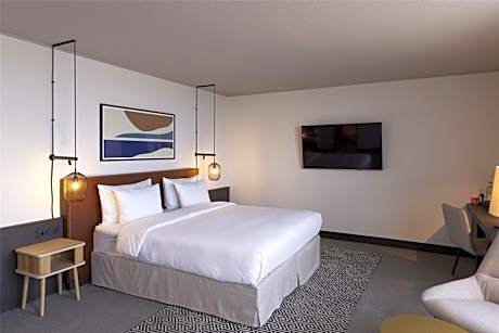 Junior Suite with Balcony