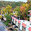 Quality Inn Creekside - Downtown Gatlinburg