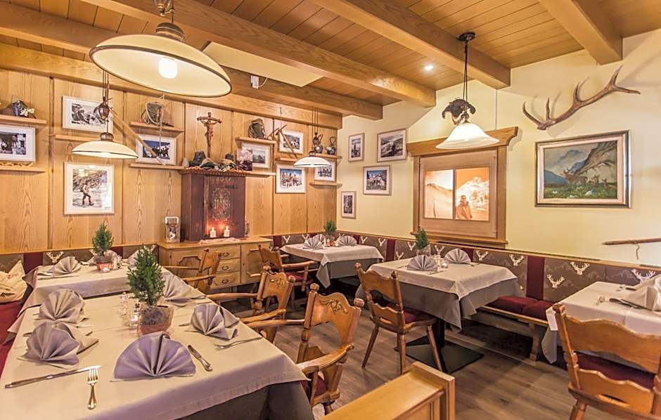 Alpen Gasthof Apartments Hohe Burg