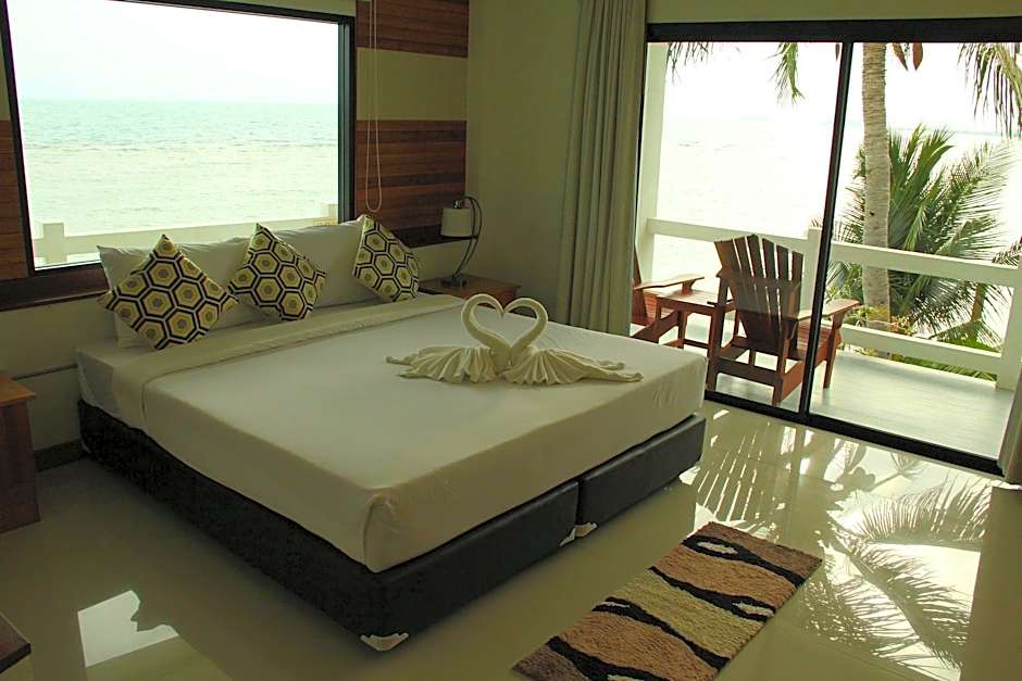 Neptune's Villa Hotel