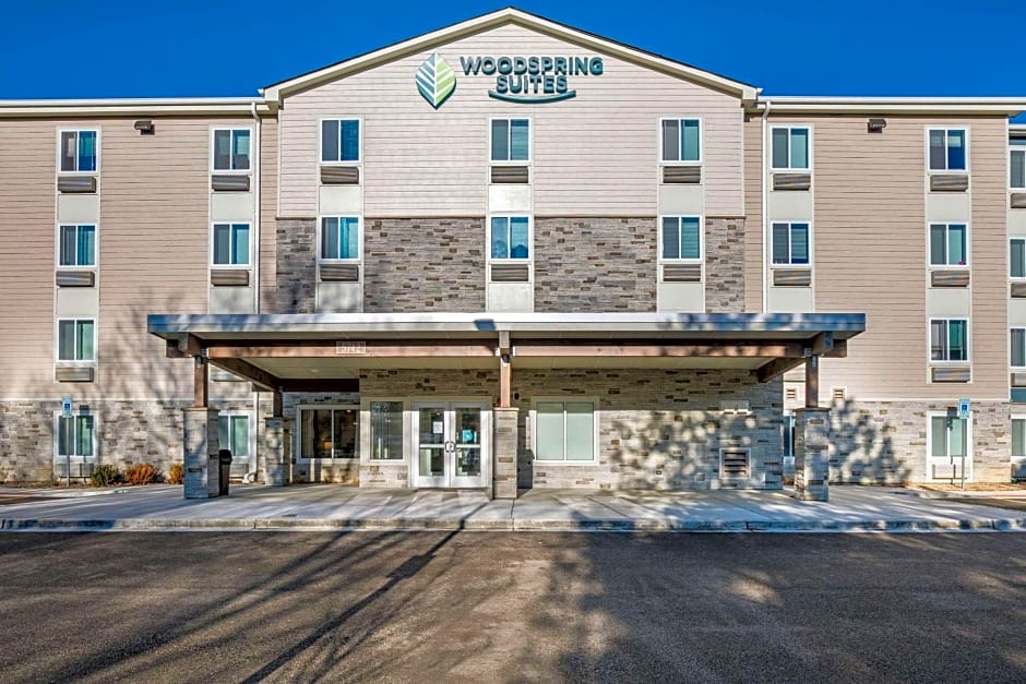 WoodSpring Suites Gurnee-North Chicago