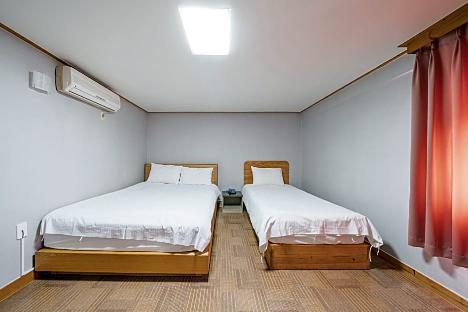Hotel G
