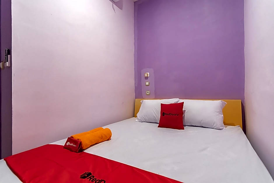 RedDoorz @ Cipanas Garut