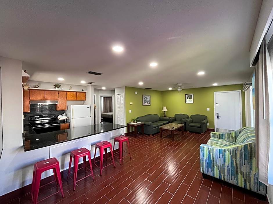 Travelodge by Wyndham Suites St Augustine