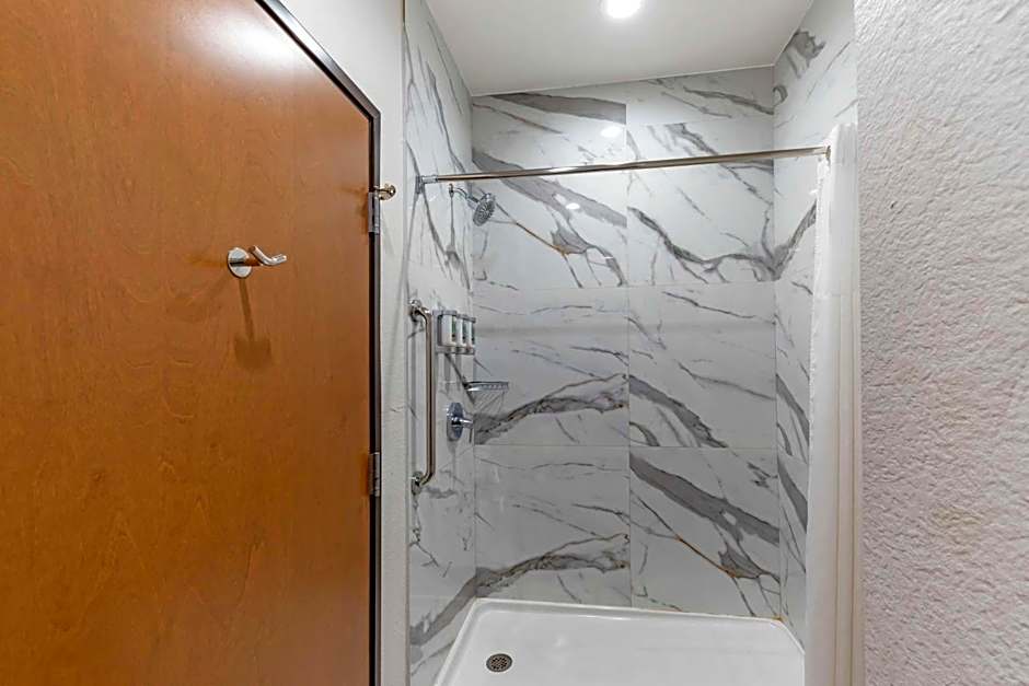 Best Western Plus Chickasha Inn