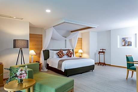 One-Bed Presidential Suite Room, Space Zone