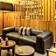O Monot Luxury Boutique Hotel