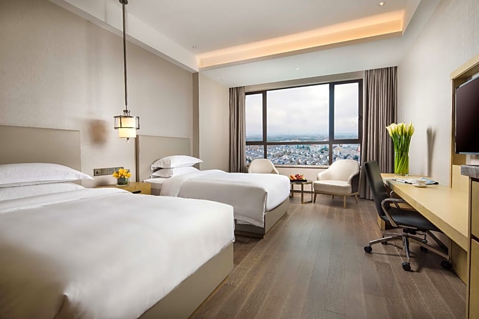 RAMADA PLAZA SHENGZHOU CITY CENTER