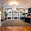 Holiday Inn Express Chicago - Magnificent Mile By IHG
