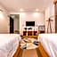 The Jade Hotel
