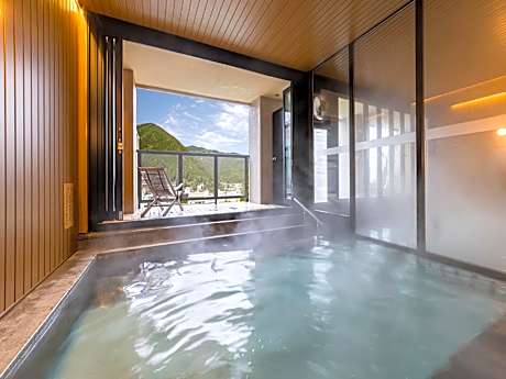 Ooedo Onsen Monogatari Premium Gero Honkan
