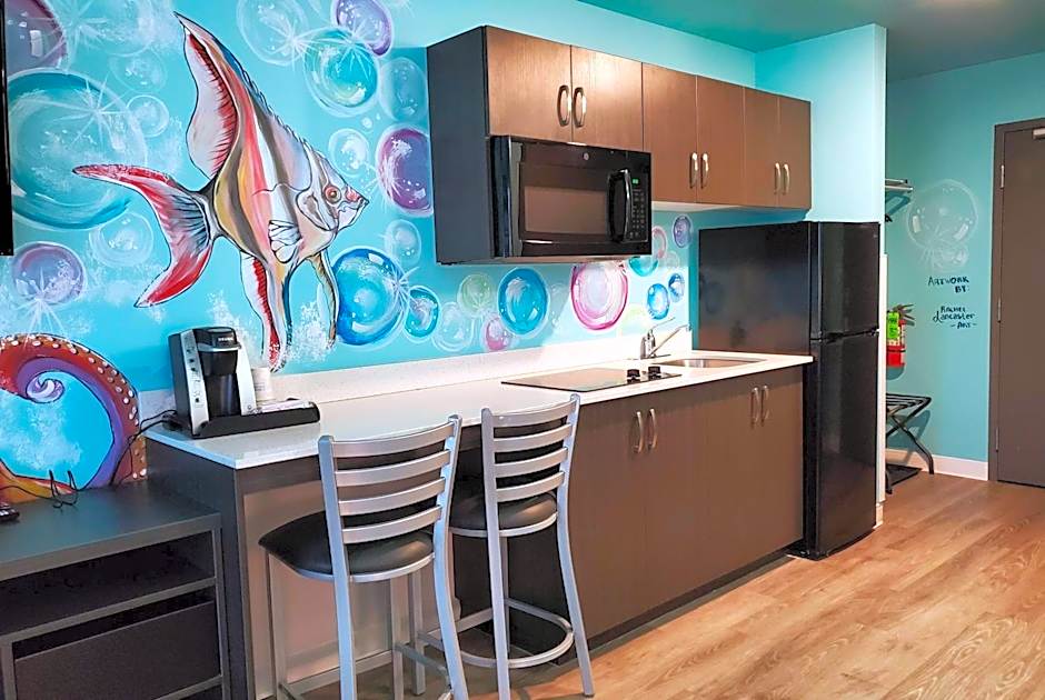 Super 8 by Wyndham Winnipeg East MB