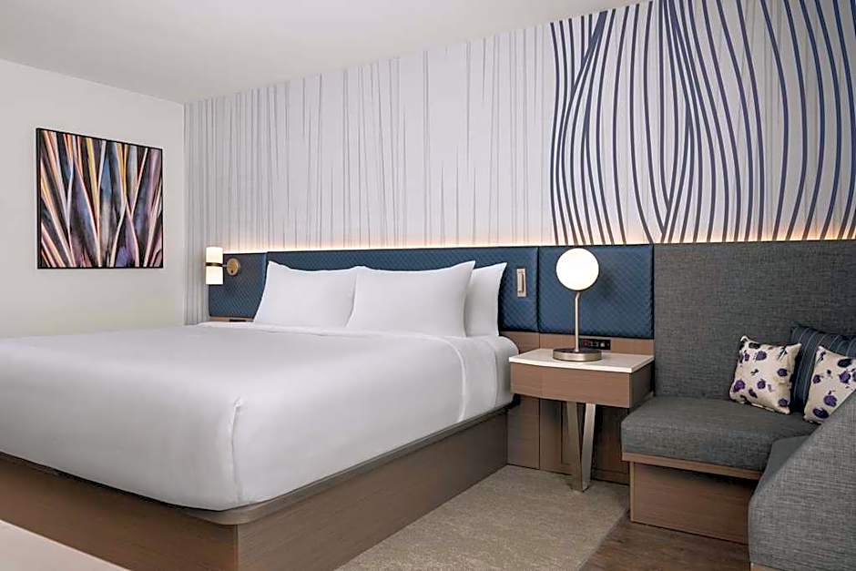 Hotel Lela Wilmington, Tapestry Collection by Hilton