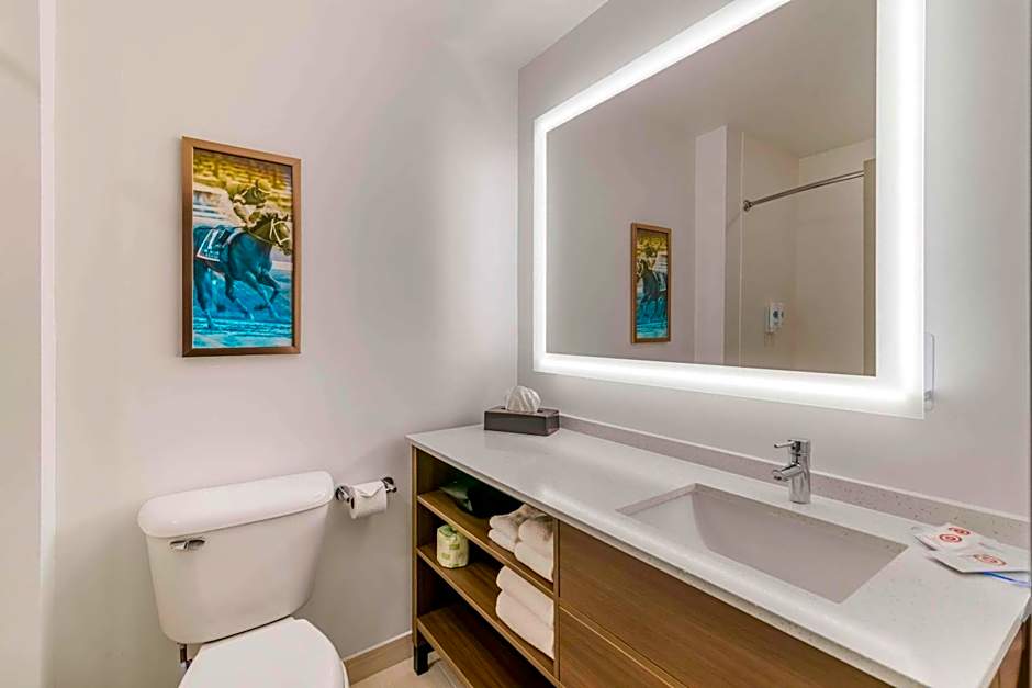 Comfort Inn & Suites Saratoga Springs