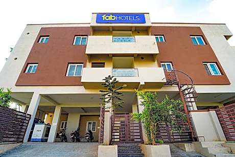 FabExpress Honey Residency