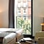 Hotel Le Pere Leon
