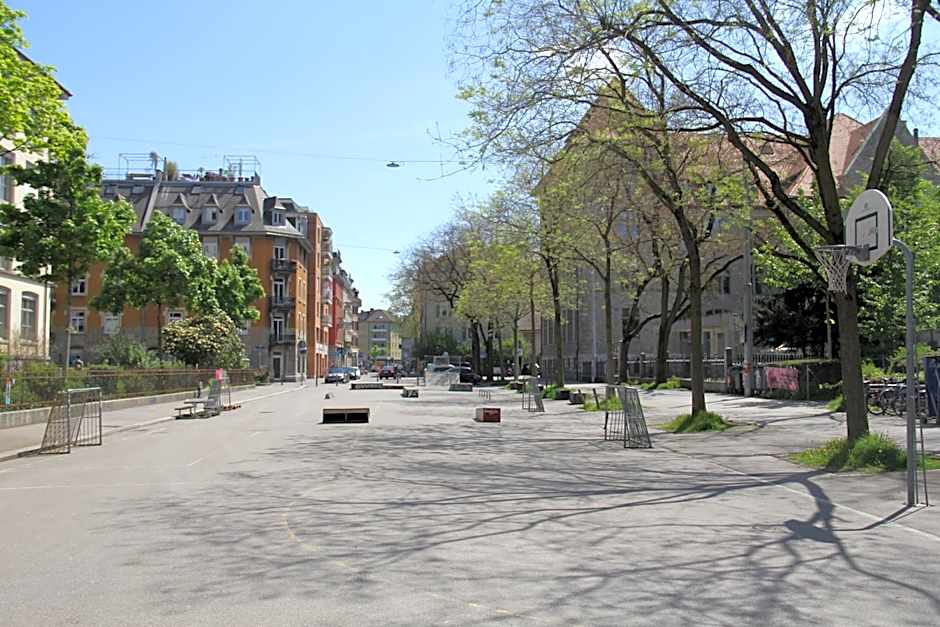 Stay2Night City Center Hostel