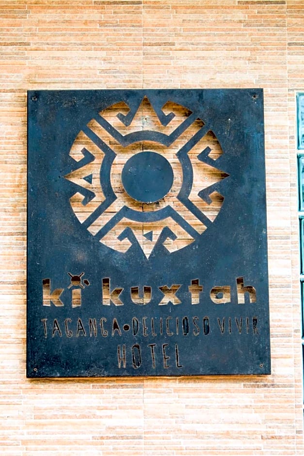 Hotel Ki'Kuxtah
