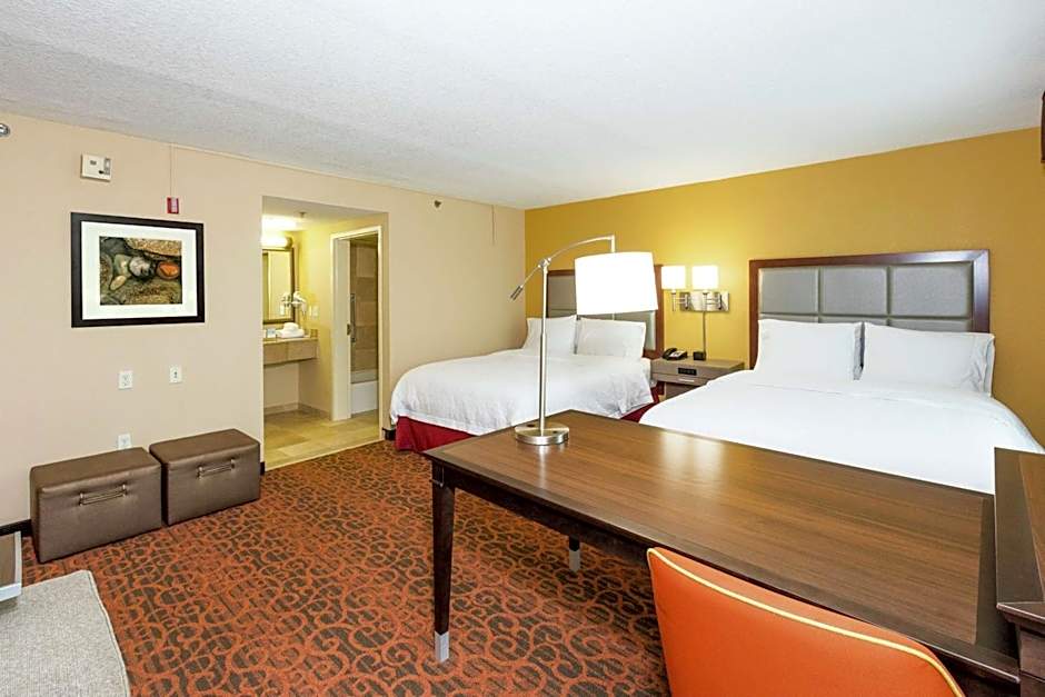 Hampton Inn By Hilton & Suites Jacksonville-Airport