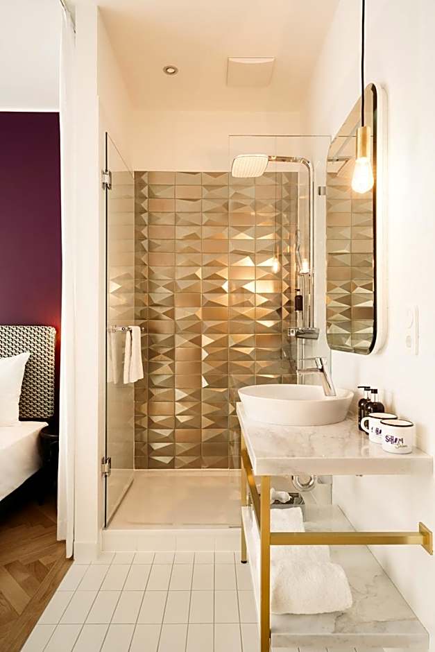 Hotel Schani Salon