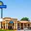 Days Inn by Wyndham Orange