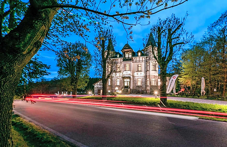 Hotel Švýcarský dům