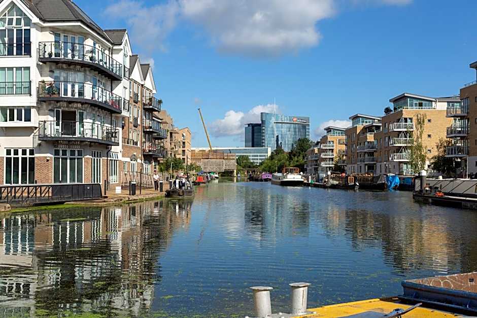 Holiday Inn London Brentford Lock By IHG