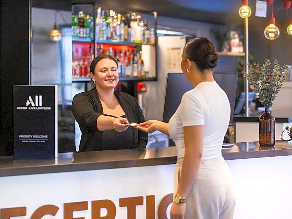 ibis Sydney Thornleigh Hotel