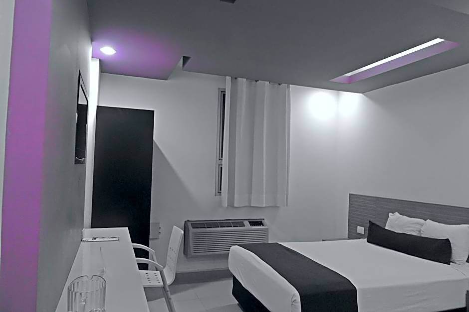 Nu Hotel