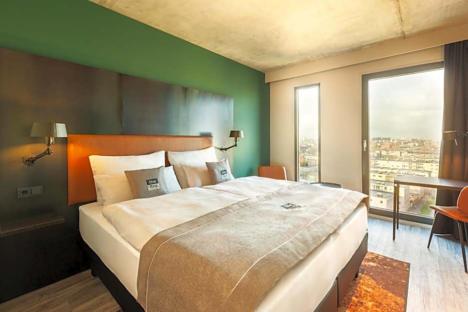 Holiday Inn - the niu, Fender Amsterdam By IHG