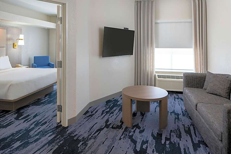 Fairfield Inn & Suites by Marriott Lafayette South